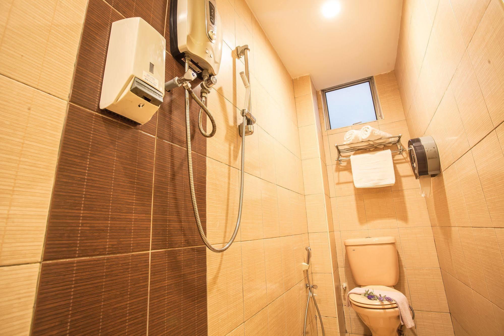 Lavender Inn Nusa Bestari Johor Bahru Dış mekan fotoğraf